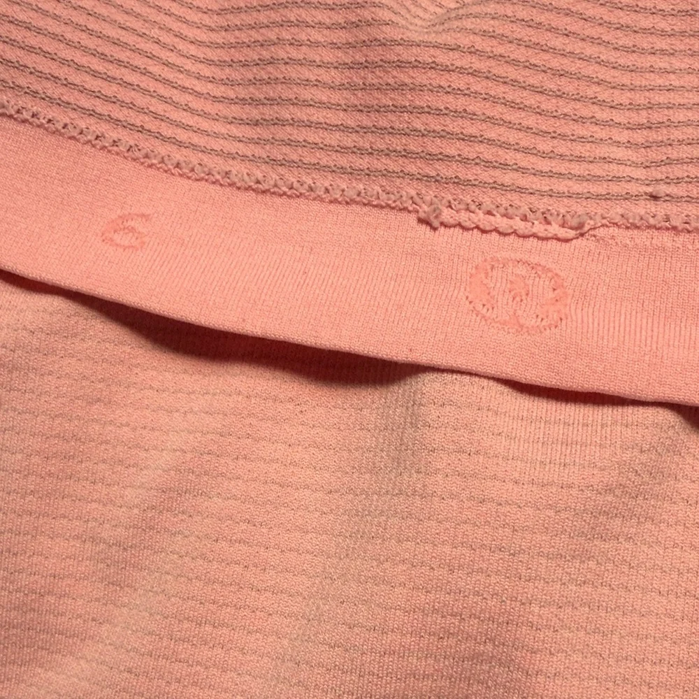 Women's lululemon size 6 Pink Racerback Tank Top - Picture 4 of 4